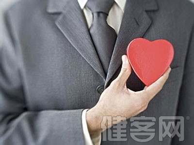 胸悶手麻竟會奪命 專家提醒心髒病發作會耍&ldquo;假動作&rdquo;