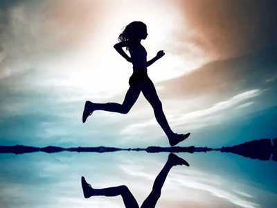 六旬老人&ldquo;拼命&rdquo;夜跑 過度鍛煉誘發心衰