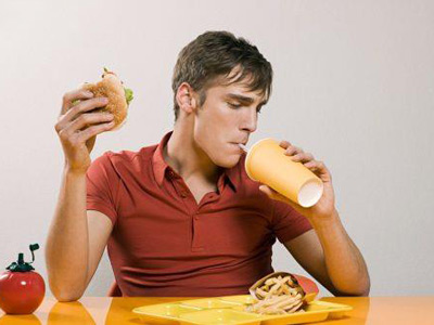 臉上長出了&ldquo;黃斑&rdquo;要小心高血脂病了