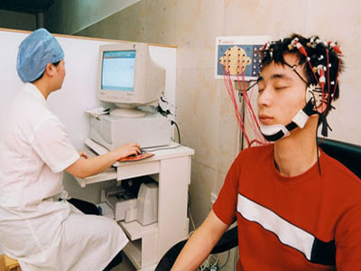 健康提醒：&ldquo;三高&rdquo;人群不要隨意按摩頸椎