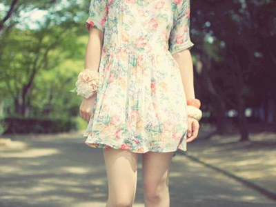 又到穿裙子季節 久坐白領當心&ldquo;蚯蚓腿&rdquo;