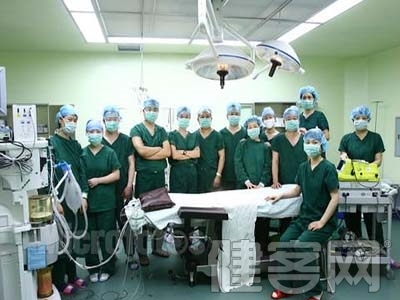 世界首例&ldquo;死亡心髒&rdquo;移植手術：患者恢復良好