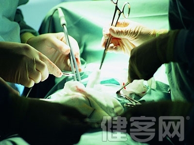 有心髒病的中老年人手術治療效果更好嗎？