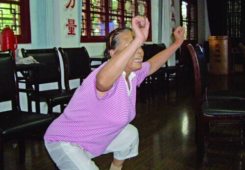 夏季辨別中風的&ldquo;FAST&rdquo;法則