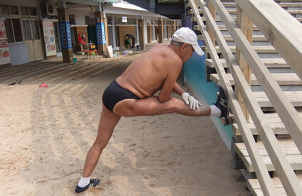 游泳有助於治療老年心血管病