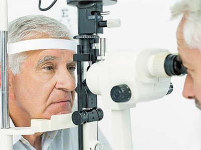 女子&ldquo;眼中風&rdquo;突然失明專家：中老年多發