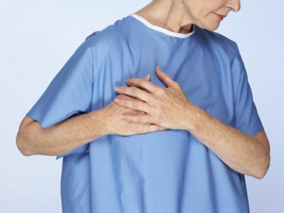 微信傳&ldquo;心梗10秒自救法&rdquo;醫生：或增加風險