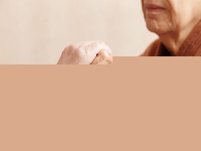 冠心病老人冬季帶什麼藥？救急藥半年應更換