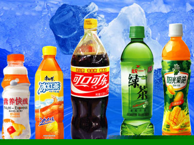 夏天飲料當水喝小心患糖尿病