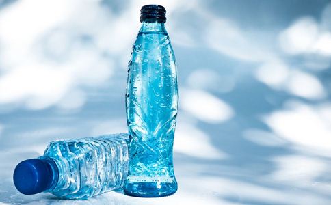 晨起用生命之源降血壓 生命 預防 飲水 喝水 清晨 可以 身體 代謝 血壓 功能