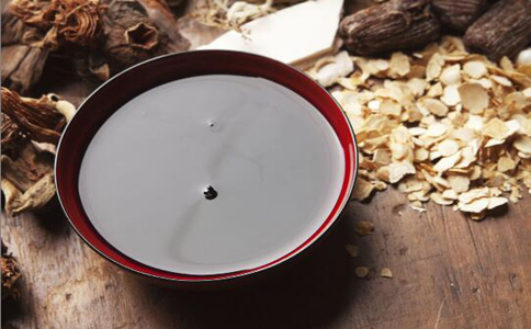 7個治療高血脂的中醫偏方 治療高血脂的偏方有哪些 如何治療高血脂 中醫偏方能治好高血脂嗎