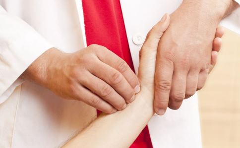 中醫降脂有兩大秘方 穴位加食療 中醫降脂的方法 中醫如何降脂 中醫降脂的秘方