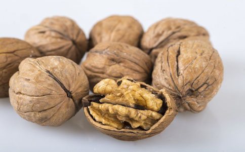 十個治療心絞痛發作的中醫偏方 心絞痛的治療方法有哪些 心絞痛怎麼治療 心絞痛怎麼辦