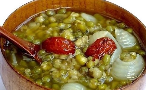 冠心病的藥膳食療方有哪些 冠心病吃什麼好 冠心病如何預防 冠心病不能吃什麼