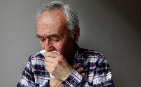 老人愛睡覺須防心髒病 老人愛睡覺須防心髒病 老人瞌睡 老人打盹 午睡重要