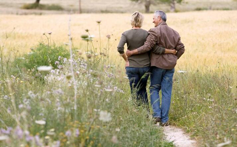 八種有利於心髒健康的散步方法 散步有利於心髒健康嗎 對心髒有益的幾種散步方法 哪些散步方法有利於心髒
