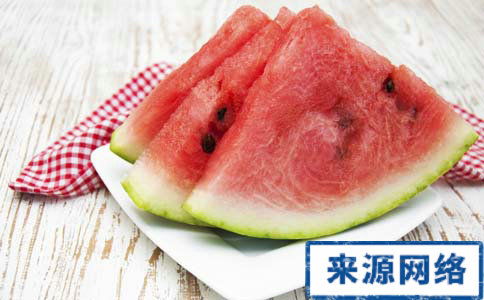 多吃水果有助於保護心血管 吃水果能預防心血管病嗎 心血管疾病要怎麼預防 心血管保健